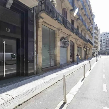 The Collection - Versalles Saint-Sébastien